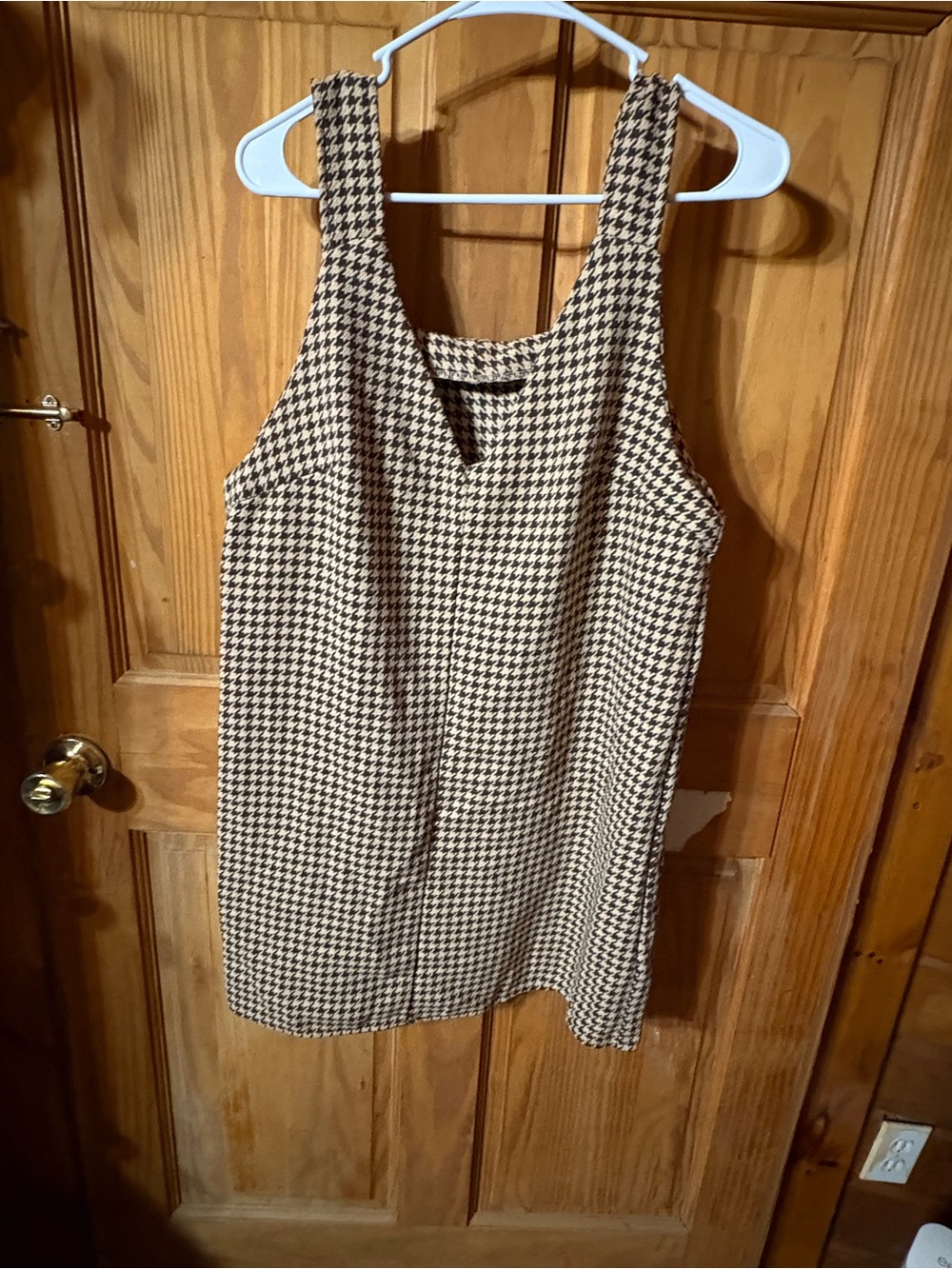 Sleeveless Houndstooth Tank Dress in Black and Tan
